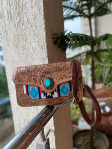 กระเป๋าหนังสไตล์ตะวันตก aztec Tooled กระเป๋าวินเทจสีเทจสีเทอร์ควอยซ์ที่มีเอกลักษณ์ - Product Image 2