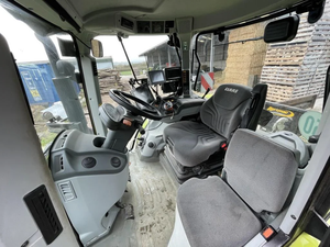 รถแทรกเตอร์เกษตรมือสอง Claas ARION 660 CMATIC CEB Xerion 3300 ราคาโรงงาน ขาย - Product Image 4