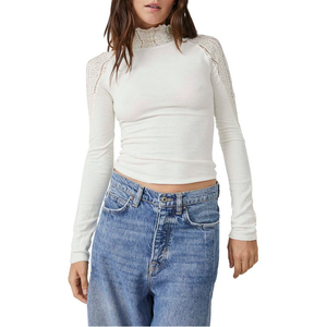 Top a Costine in Pizzo Bianco Bohemien Free People con Collo Alto, Taglia Large - Product Image 1