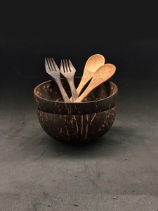 ชามกะลามะพร้าวธรรมชาติเป็นมิตรต่อสิ่งแวดล้อมสำหรับทำเทียนและงานฝีมือทำจากเวียดนาม - Product Image 2