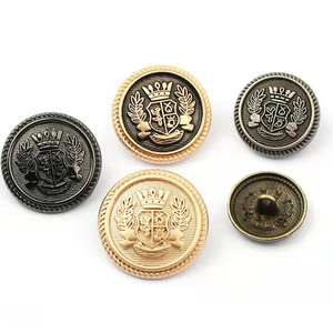 Botones de metal 2024 de nuevo diseño OEM hechos a medida Material de alta calidad con colores y tamaños personalizados Nuevos botones de metal con estilo - Product Image 3