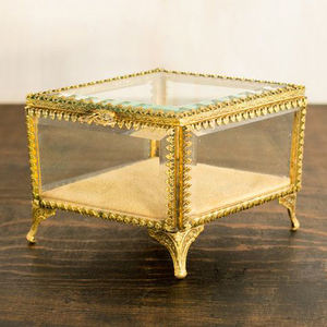 Boîte à bijoux en métal avec quatre pieds Porte-bijoux carré de haute qualité fait à la main Boîte de bijoux en métal de table en gros - Product Image 5