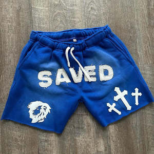 Pantalones cortos de gimnasia para hombre al por mayor logotipo personalizado bordado en tela de algodón 100% estilo de calle con patrón de decoración tipo peinada - Product Image 1