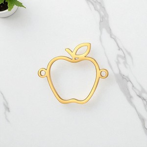 Breloques en forme de pomme faites à la main en argent sterling pendentif personnalisable faisant des bijoux - Product Image 1