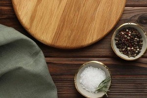 Tabla de cortar de madera de acacia y mango hecha a mano más vendida, diseño de fruta elegante, utensilios de cocina sostenibles, apto para lavavajillas, el mejor precio - Product Image 6