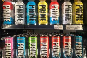 Commande en gros de boissons énergisantes Prime en saveurs assorties - Approvisionnement en boissons Prime Hydration au prix de gros - Product Image 5