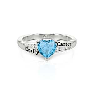 Bague de fiançailles en forme de cœur gravée sur mesure - Plaqué or rose rhodié ou or 18 carats - Product Image 1