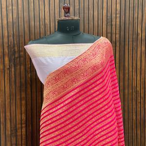 ผ้าส่าหรีผ้าไหมแท้ที่มีขนาดใหญ่หรูหราเหมาะสำหรับงานแต่งงานงานปาร์ตี้และงานเฉลิมฉลอง - Product Image 4