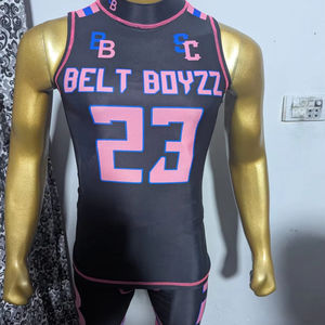 Sweat à capuche de compression d'entraînement personnalisé pour hommes 7 contre 7 Maillots de football américain à manches courtes Ajustement parfait pour les vêtements d'équipe - Product Image 1