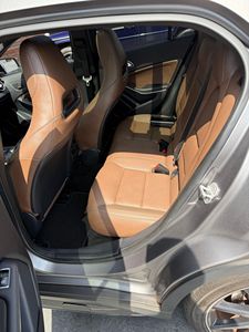 Mercedes-Benz GLA45 AMG 2015 USADO con volante a la izquierda/derecha - Product Image 2