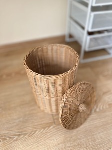 Panier à déchets en osier avec couvercle, fait main, écologique, paniers de rangement en rotin naturel, moderne, multifonction, Artex Green Earth, fabriqué au Vietnam - Product Image 2