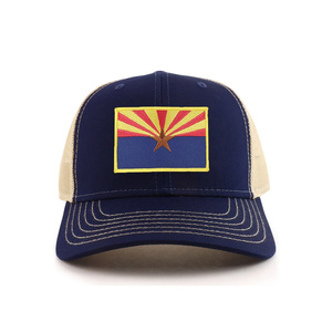Fournisseur fabriqué au Vietnam, casquette de sport en maille structurée à 6 panneaux avec logo réglable, mode quotidienne jeune et élégante - Product Image 1