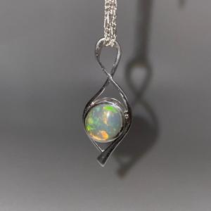 จี้โอปอลสีเงินสเตอร์ลิงสไตล์วินเทจจี้โอปอลจากเอธิโอเปียนสีเงินแท้925สำหรับผู้ชายผู้หญิงเด็กส่วนใหญ่เป็นโลหะผสม - Product Image 1