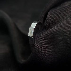 Hip Hop plateado Moissanite diamante Esmeralda corte hombres anillo bisel conjunto joyería para hombres 925 plata esterlina - Product Image 1