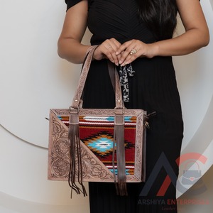 Elegante bolso de mano con borlas de cuero Azteca para mujer de 14 pulgadas, mecanizado a mano con elegante estilo Vintage, transporte oculto para ir de compras - Product Image 4