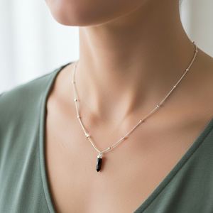 Colgante de Ónice Negro en Plata de Ley 925 con Forma de Bala, Chapado en Rodio, con Cadena de Bolas para Compromiso, Boda o Fiesta - Product Image 4