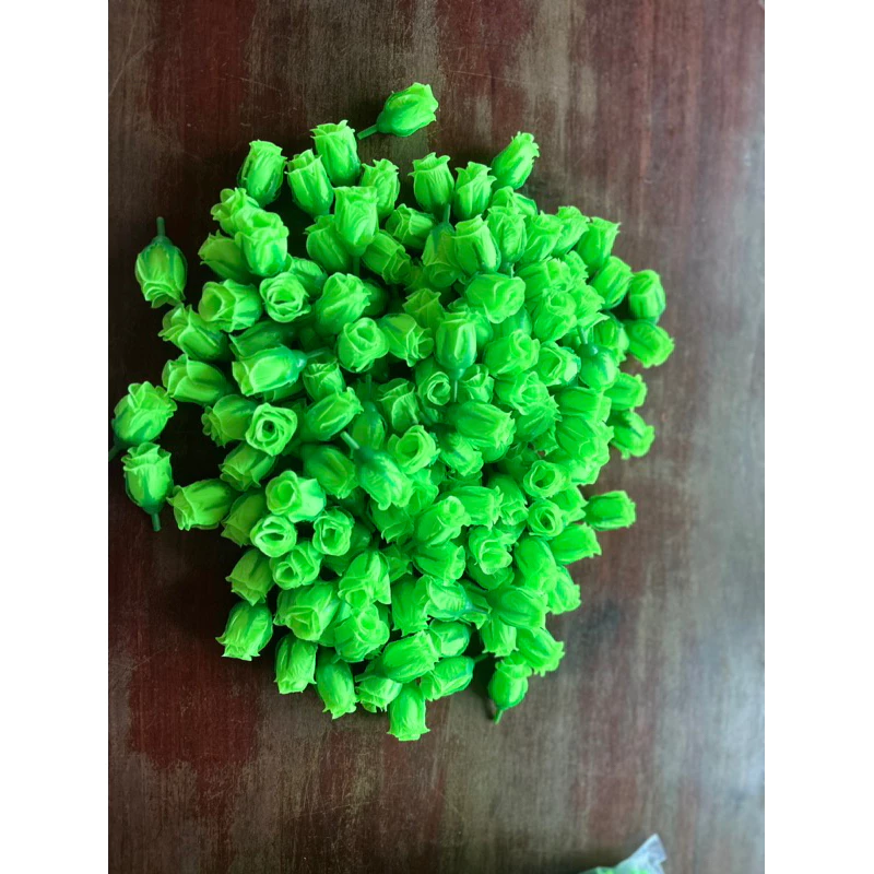 สีเขียว