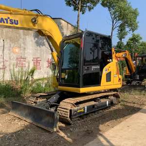 Excavatrice sur chenilles d'occasion Komatsu PC70-8, 7 tonnes, roulement d'origine japonais, modèle 2023, d'occasion avec équipement pour rapport - Product Image 1