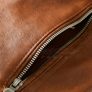 คุณภาพสูงผู้ชายแจ็คเก็ตหนังรถมอเตอร์ไซด์ One Piece แจ็คเก็ตหนังรถมอเตอร์ไซด์การออกแบบที่กําหนดเอง 2024 แจ็คเก็ตหนังรถมอเตอร์ไซด์ - Product Image 2