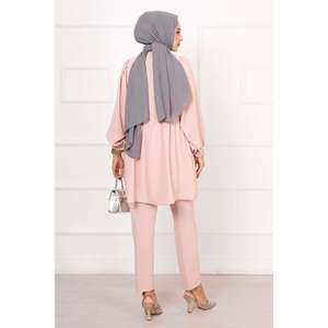 ชุดสูท2ชิ้นฮิญาบแบบลำลองตัดกับรายละเอียดกระดุมครึ่งเม็ดและการตกแต่งลวดลาย - Product Image 1