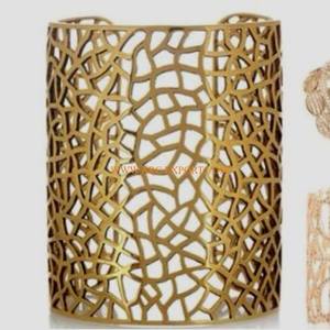 Qualité supérieure bois de teck conception différente forme ronde ronds de serviette nouveauté à la main décoration de table boucle de serviette - Product Image 5