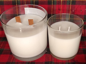 Vela de Masaje Aromática Premium en Lata con Elegante Colección de Fragancias para Uso en el Hogar, Spa, Regalos y Ocasiones Especiales - Product Image 3