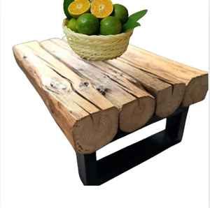 Table basse en bois massif pour salon - Product Image 1