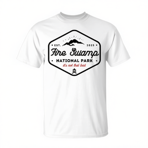 T-Shirt Vintage del Parco Nazionale Fire Swamp per Campeggio ed Escursionismo in Montagna, Abbigliamento Promozionale Premium - Product Image 3