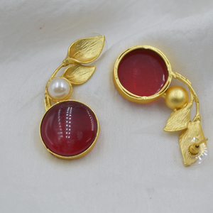 Nueva llegada última colección de diseño chapado en oro pendientes de tuerca al por mayor hechos a mano 18K Pendientes chapados en oro para las mujeres - Product Image 4