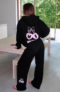 Conjunto de 2 Piezas de Chándal Largo Bordado Sólido para Mujer, Invierno, Personalizado con el Mensaje 'Feel the Love' - Product Image 2