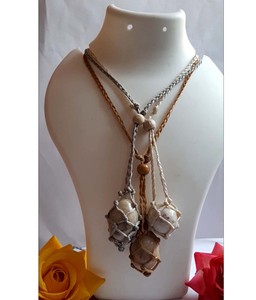 Collier en macramé personnalisé, sac en filet, fil multicolore, fait main, bijoux bohèmes, nœuds, collier statement réglable - Product Image 3