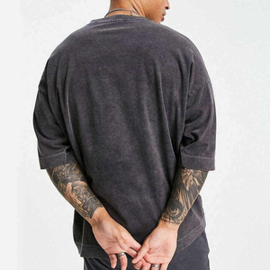 Camiseta de estilo Vintage para hombre de 100% algodón de gran tamaño de lujo lavado ácido lavado Boxy peso pesado diseño personalizado estilo Vintage - Product Image 3