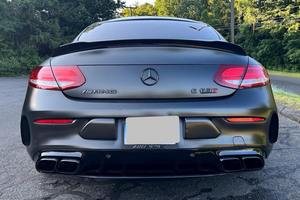 Mercedes-AMG C63 S Coupé 2018 Usado Premium, Motor V8 Biturbo - Product Image 3