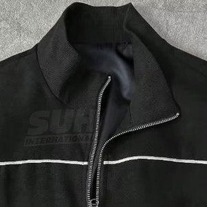 ชุดวอร์มกันลมแบบมีฮู้ดสำหรับผู้ชายคุณภาพสูงสั่งทำพิเศษสำหรับฤดูหนาว-ระบายอากาศได้ดี ผลิตจากโพลีเอสเตอร์ 100% - Product Image 3