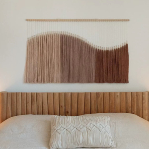 Décoration murale en macramé de grande taille en fibre trempée style courbes pour la décoration intérieure moderne, murs de salon, affichage festif ou maison - Product Image 1