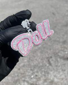 Pendentif Moissanite rond personnalisé de 3 carats avec lettre initiale, pierre principale en diamant plaqué or rose 14 carats pour les occasions de fête - Product Image 2