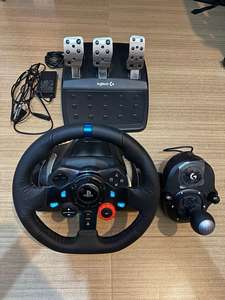 NOUVEAU Volant de course et pédales au sol Logitech G29 Driving Force, Real Force - Product Image 2