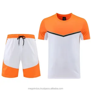 2023 Hot Sales 100% Poliéster Football Training Soccer Suit para homens Custom Men Summer Jogging Treino