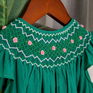 Vestido de lino suave hecho a mano para niñas pequeñas, estilo informal para el primer cumpleaños de niños pequeños, OEM hecho en Vietnam - Product Image 2