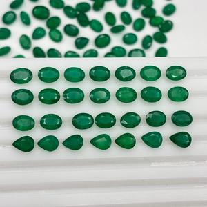 พลอยอัญมณีทรงหลวมจากมรกตธรรมชาติ8X6mm เกรดสูงตัดรูปวงรีสำหรับแหวนแฮนด์เมดพลอยทำด้วยมือขายส่งเป็นจำนวนมาก - Product Image 1