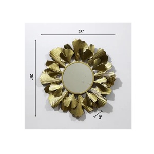 Miroir mural en métal artisanal, décoration de la maison à un prix raisonnable, design de feuille, décoration de miroir mural en métal pour le salon - Product Image 6