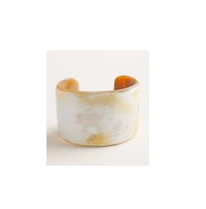 Diseño estándar Producto sólido Brazalete de cuerno de búfalo natural ajustable Calidad de exportación Brazalete de cuerno de vaca real Calidad superior - Product Image 2