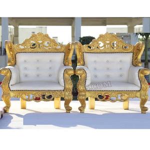 Las últimas sillas de boda para la ceremonia de compromiso, sillas de boda de nueva apariencia para novia y novio, hermosas sillas de oro blanco para boda - Product Image 1