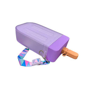 Botella Myrva Palette con Tapa Abatible de Plástico y Correa, Diseño Minimalista, Unisex, Regalo para el Regreso a Clases, Botella para Bebidas de Camping - Product Image 5