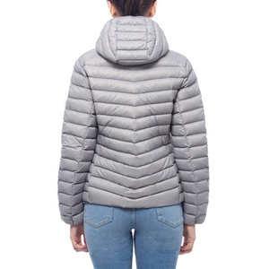 Veste matelassée pour femmes en couleurs unies personnalisées 2025, tissu 100% polyester, hiver chaud, coupe-vent, manteaux matelassés pour femmes - Product Image 3