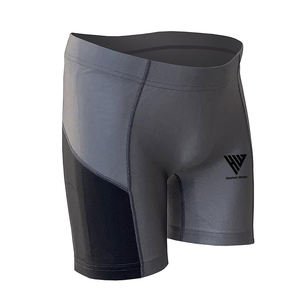 Shorts de compression de sport décontractés haute performance pour hommes, motif uni, sous-vêtements de sport écologiques avec poche latérale - Product Image 5