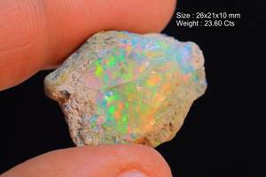 Opale éthiopienne brute attrayante - Opale brute Welo brillante arc-en-ciel flashy - Opale brute naturelle idéale pour la fabrication de bijoux et de pierres précieuses - Product Image 2