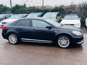 Suzuki Kizashi 2.4 2012 Usado, Volante a la Izquierda/Derecha - Product Image 3