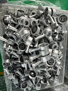 OEM Factory Aluminium Die <b>Casting</b> Bracket ADC12 OEM Auto Cover Die <b>Casting</b> Aluminum Parts from Viet nam - Product Image 2
