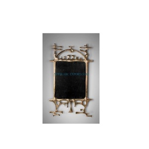 Espejo de pared de lujo pulido en oro y latón puro para el hogar, para hoteles y resorts de interior y exterior, suministro creativo de espejo de pared - Product Image 1